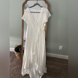 White Maxi dress with high low front NWT